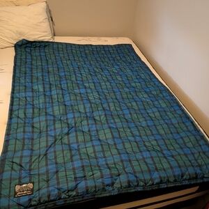 Plaid Blue and Black Bedding Blanket